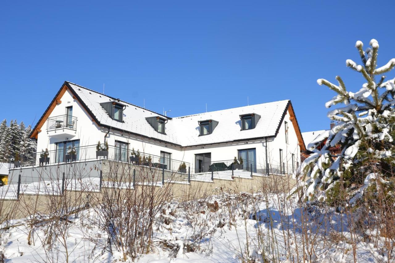 Apartmany Allis Lipno nad Vltavou Exteriör bild