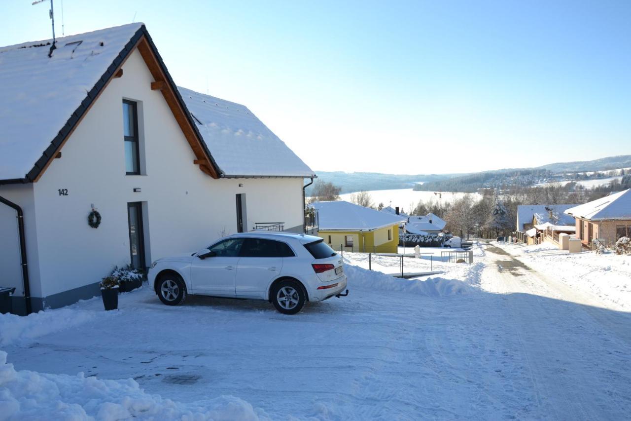 Apartmany Allis Lipno nad Vltavou Exteriör bild